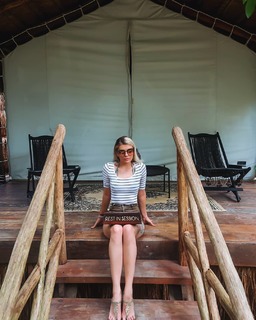 Ella Dvornik feet photo 9