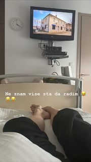 Ella Dvornik feet photo 6