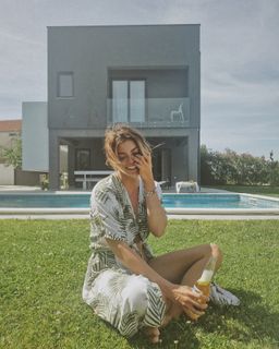 Ella Dvornik feet photo 19