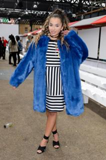 Ella Eyre feet photo 20