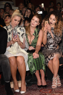 Ella Eyre feet photo 19