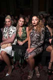Ella Eyre feet photo 15