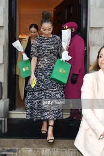Ella Eyre feet photo 15