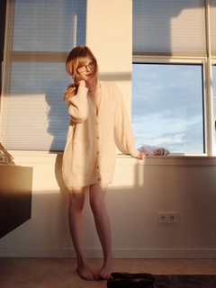 Ella Freya feet photo 11