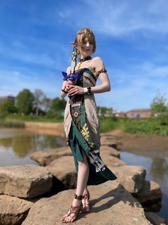Ella Freya feet photo 2