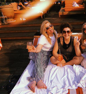 Ella Henderson feet photo 6