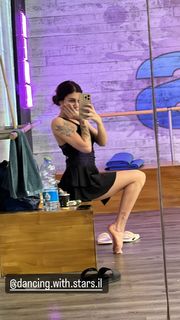 Ella-Lee Lahav feet photo 18