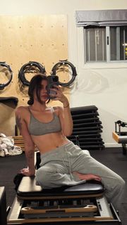 Ella-Lee Lahav feet photo 3