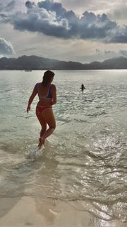 Ella Leyers feet photo 11