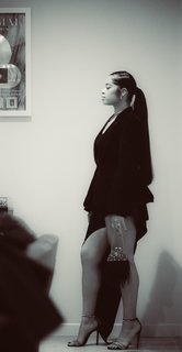 Ella Mai feet photo thumbnail