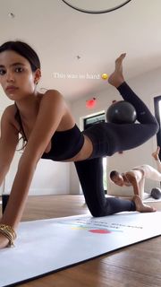 Ella Mendelsohn feet photo 9