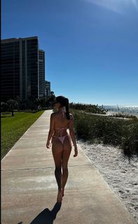 Ella Mendelsohn feet photo 16