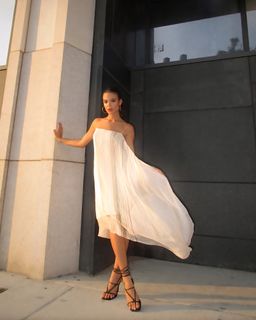 Ella Mendelsohn feet photo 7