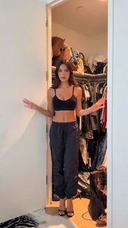 Ella Mendelsohn feet photo 3