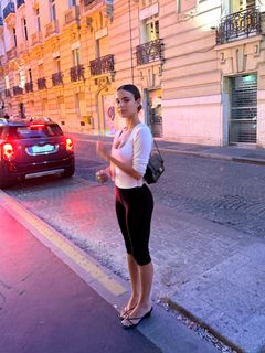 Ella Mendelsohn feet photo 11