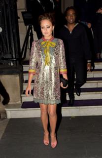 Ella Purnell feet photo thumbnail