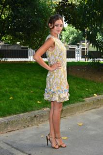 Ella Purnell feet photo thumbnail