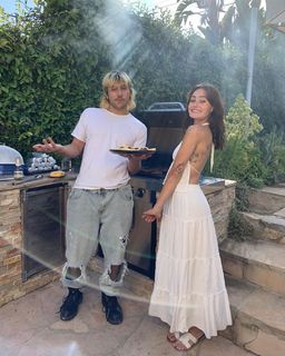 Ella Purnell feet photo thumbnail