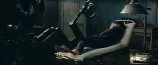 Ella Purnell feet photo thumbnail