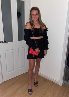 Ella Toone feet photo 13