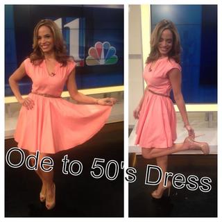 Elle Duncan feet photo thumbnail