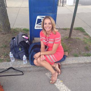 Elle Duncan feet photo thumbnail