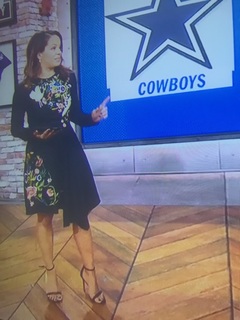 Elle Duncan feet photo thumbnail