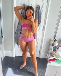 Elle Edwards feet photo 1