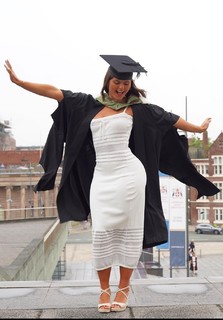Elle Edwards feet photo 1