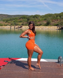 Elle Edwards feet photo 6
