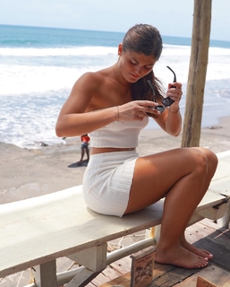 Elle Edwards feet photo 4