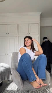 Elle Edwards feet photo 16
