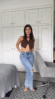 Elle Edwards feet photo 2