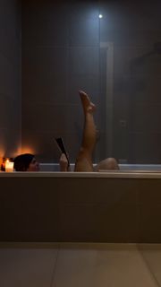 Elle Edwards feet photo 17