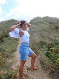 Elle Edwards feet photo 15