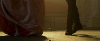 Elle Fanning feet photo thumbnail