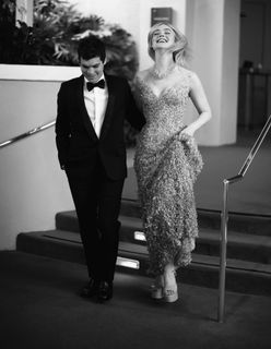 Elle Fanning feet photo 1