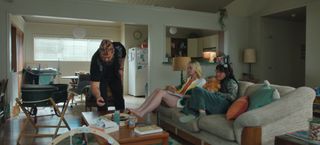 Elle Fanning feet photo 1