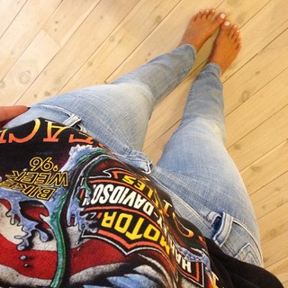 Elle Ferguson feet photo 13