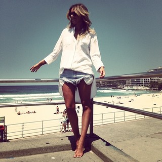 Elle Ferguson feet photo 7