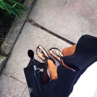 Elle Ferguson feet photo 10