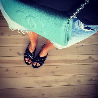 Elle Ferguson feet photo 15
