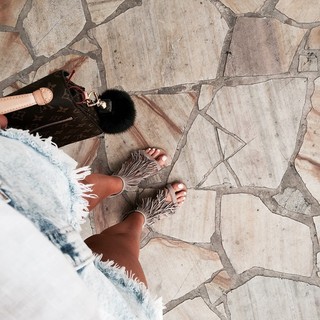 Elle Ferguson feet photo 11