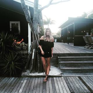 Elle Ferguson feet photo 9