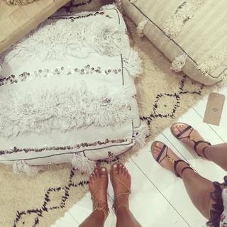 Elle Ferguson feet photo 8