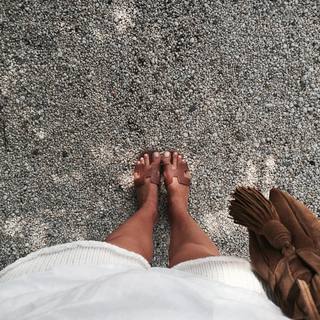 Elle Ferguson feet photo 5