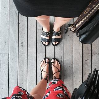 Elle Ferguson feet photo 4