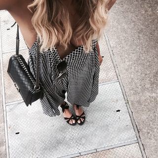 Elle Ferguson feet photo 5