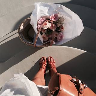 Elle Ferguson feet photo 15