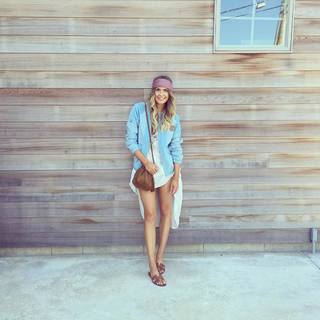 Elle Ferguson feet photo 19